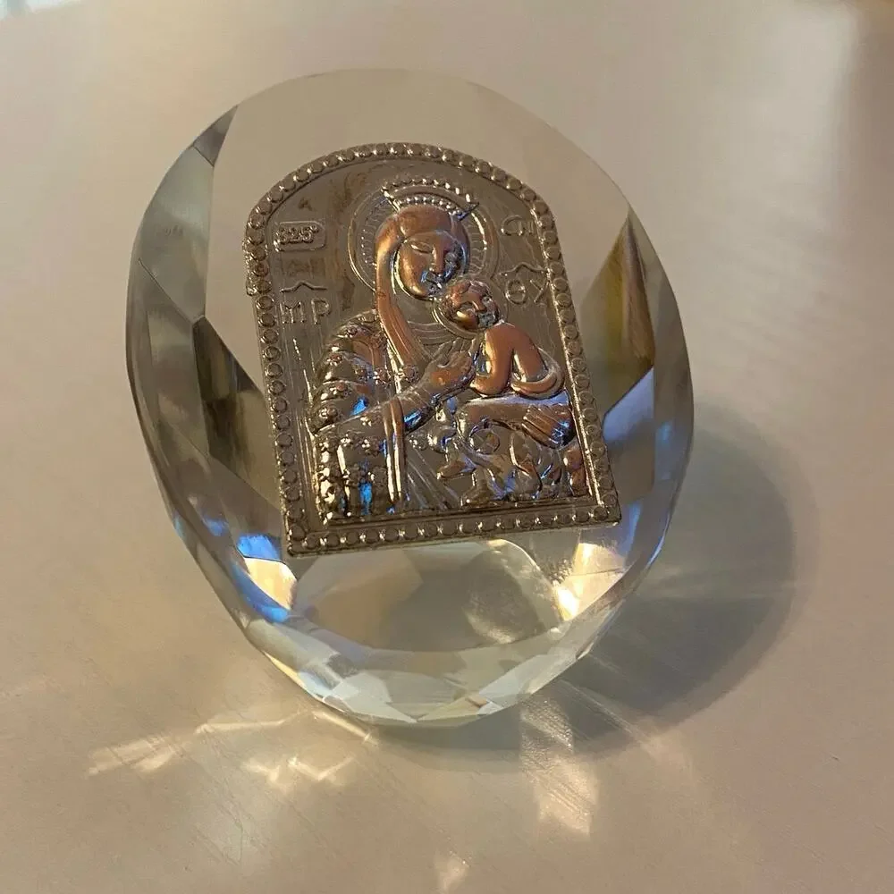 Self Standing Crystal Block with Virgin Mary and Baby Jesus Christ Mantle Decor